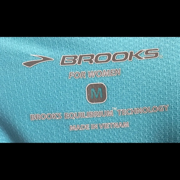 Brooks, Activewear Blue Equilibrium Tech M EUC - Picture 9 of 9